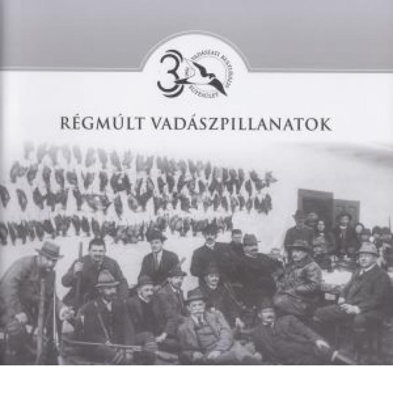 A Régmúlt vadászpillanatok azoknak, akik szeretik a korabeli fényképeket és azokon keresztül részesei szeretnének lenni a feledésbe merült vadászatoknak.